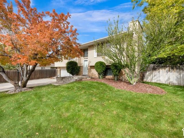 House for sale in Sandy, Salt Lake County