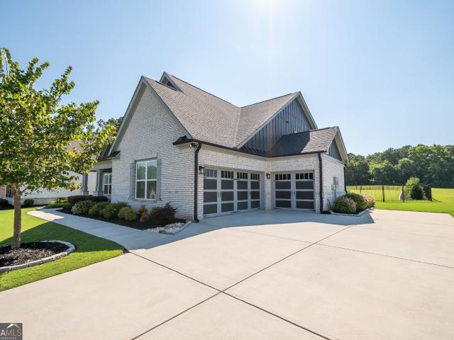 House for sale in Jefferson, Jackson County