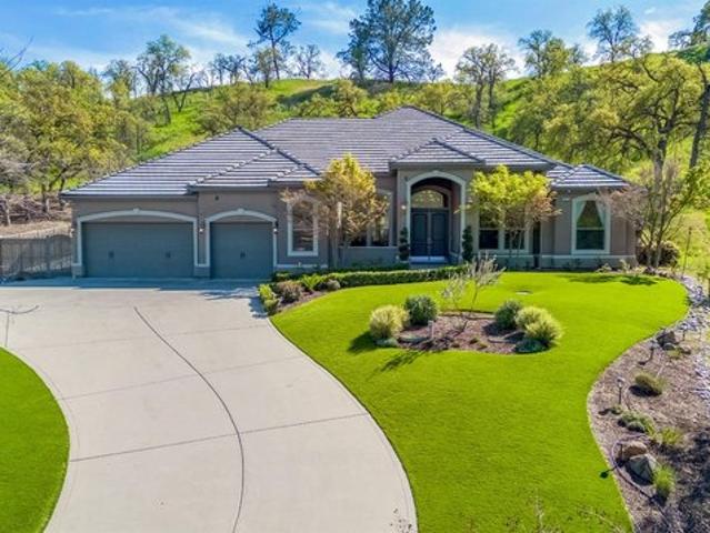 House for sale in Friant, California