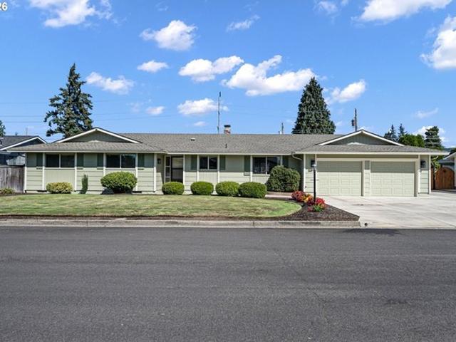 House for sale in Oregonia