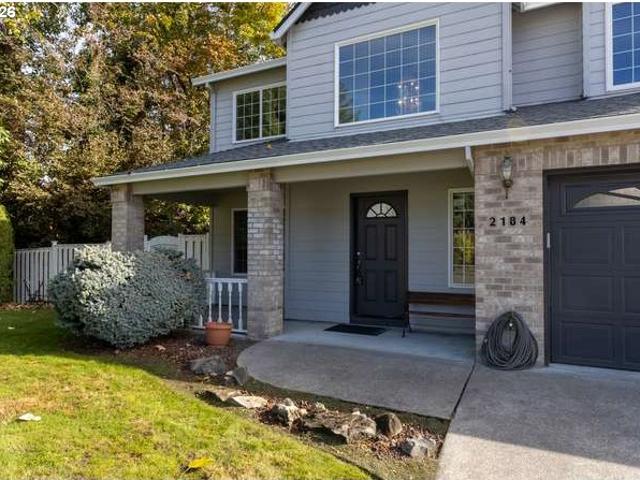 House for sale in Fairview, Multnomah County