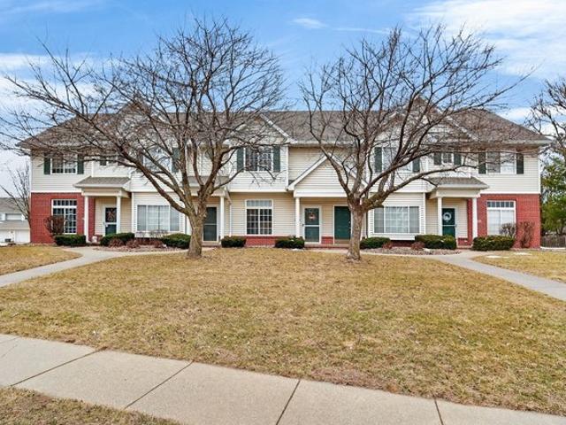 Townhouse for sale in Clive, Iowa