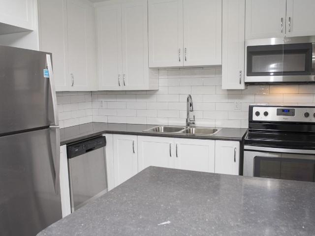 Apartment for rent in Sheridan, Mississauga