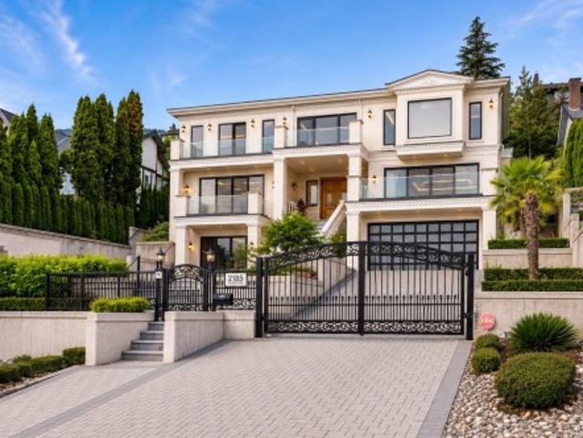 House for sale in West Vancouver, British Columbia