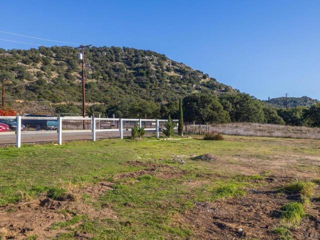 Land for sale in Santa Ysabel, California