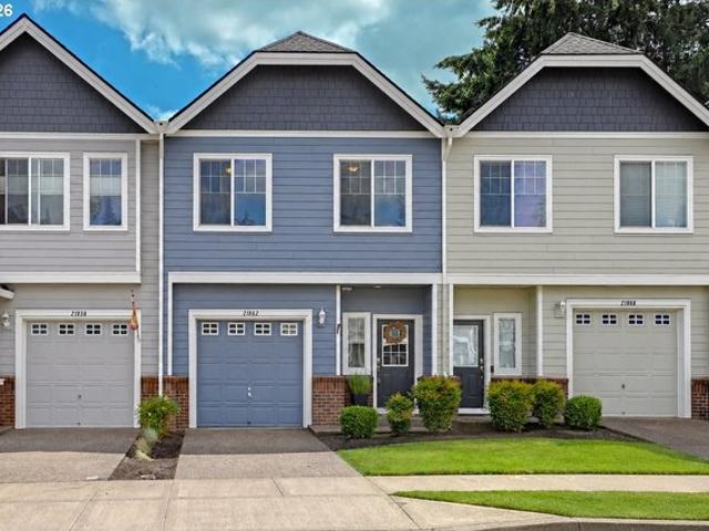 Townhouse for sale in Oregonia