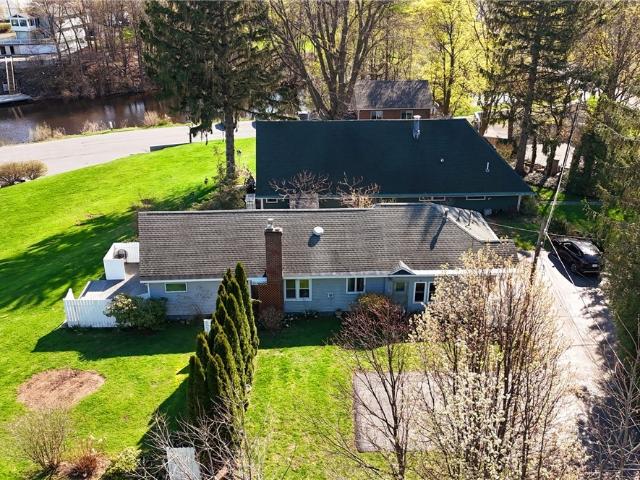 House for sale in Ontario, New York