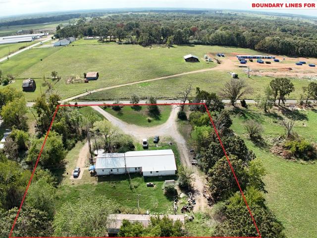 House for sale in Tonnece, Colcord