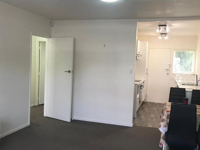 Apartment for rent in Onehunga, Oroua County