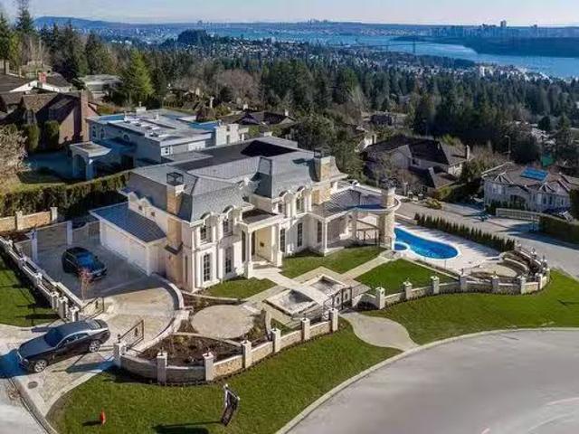 House for sale in West Vancouver, British Columbia
