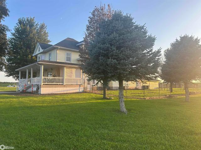 House for sale in Mediapolis, Iowa
