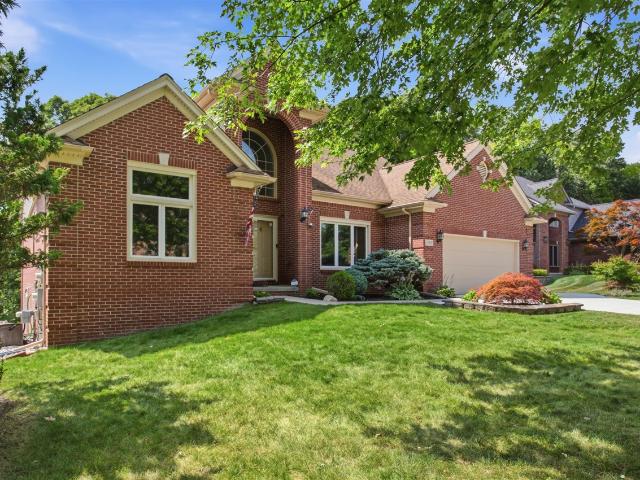 House for sale in Rochester Hills, Michigan