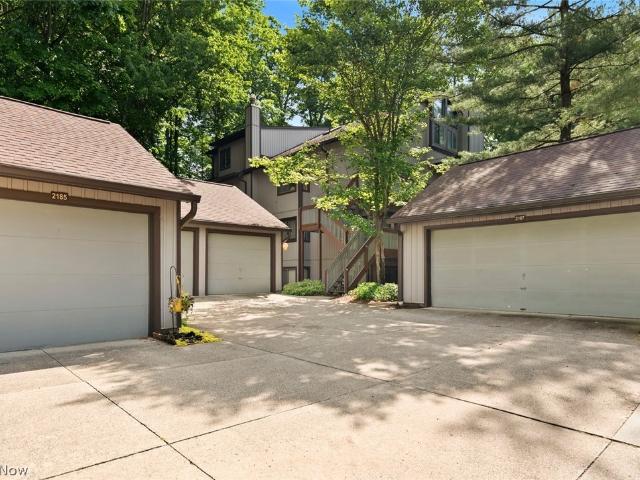 Condo for sale in Summit, Ohio
