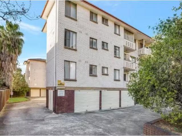 Apartment for rent in Warwick Farm, Sydney