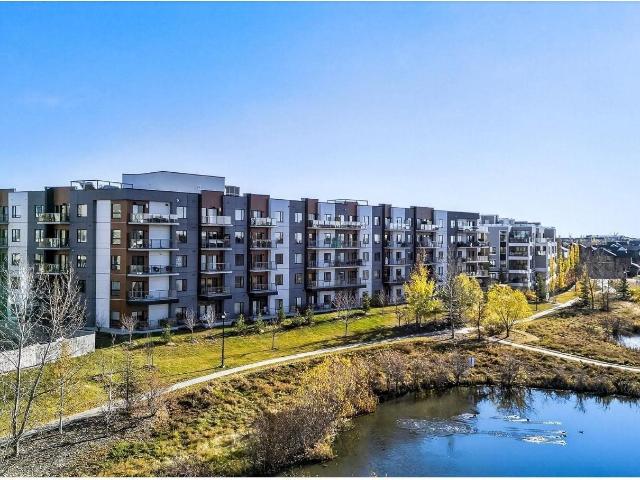 Apartment for sale in Wedgewood, Alberta