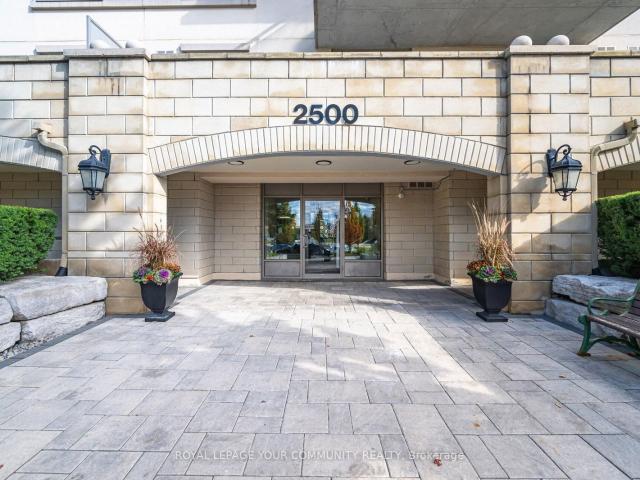Condo for sale in Woburn, Ontario