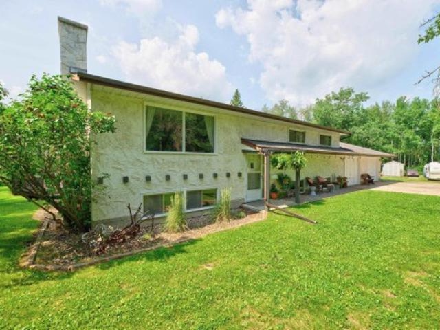 House for sale in Alberta