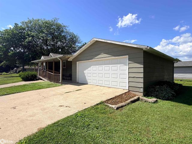 House for sale in Hampton, Iowa