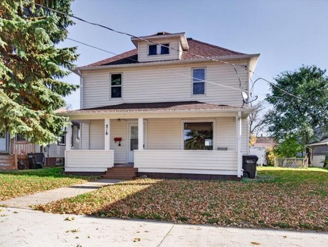 House for sale in Valley City, Barnes County