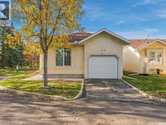 Condo for sale in Lakewood, Saskatoon