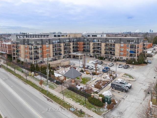 Condo for sale in Woburn, Ontario