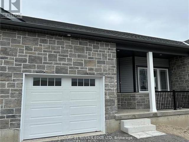 House for sale in Brockville, Ontario