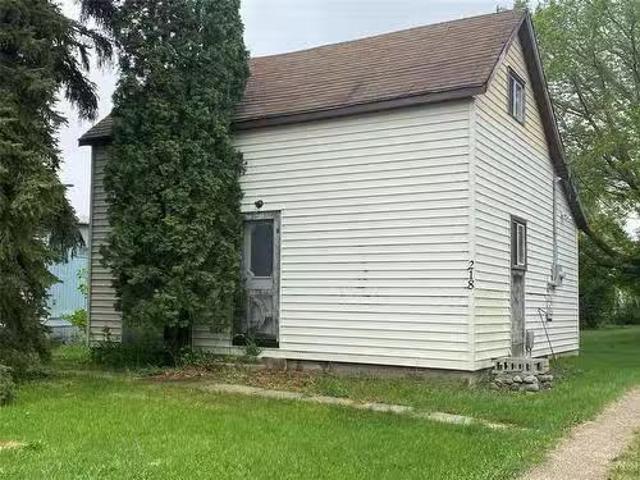 House for sale in Louise, Manitoba