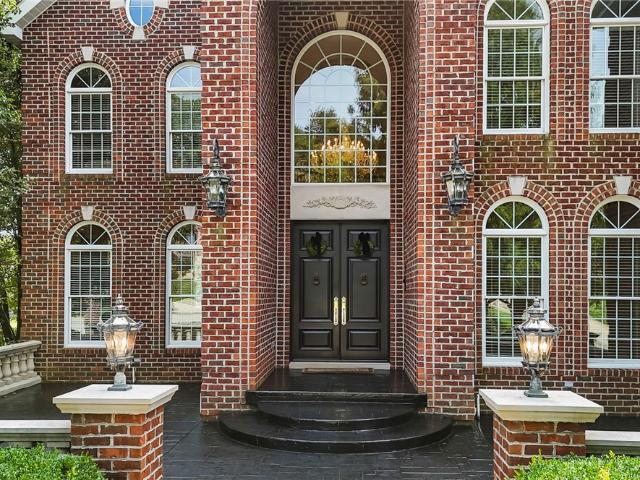 House for sale in Venetia, Pennsylvania