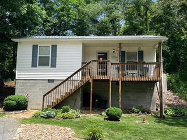 House for sale in Ansted, West Virginia