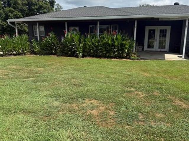 House for sale in Dunmor, Kentucky