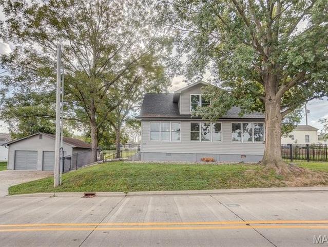 House for sale in Monroe, Illinois