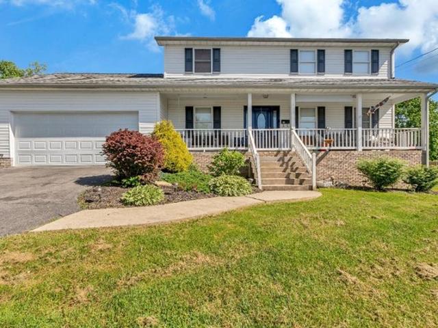 House for sale in Fayetteville, West Virginia