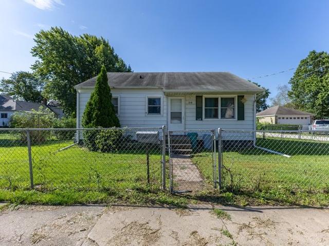 House for sale in Geneseo, Illinois
