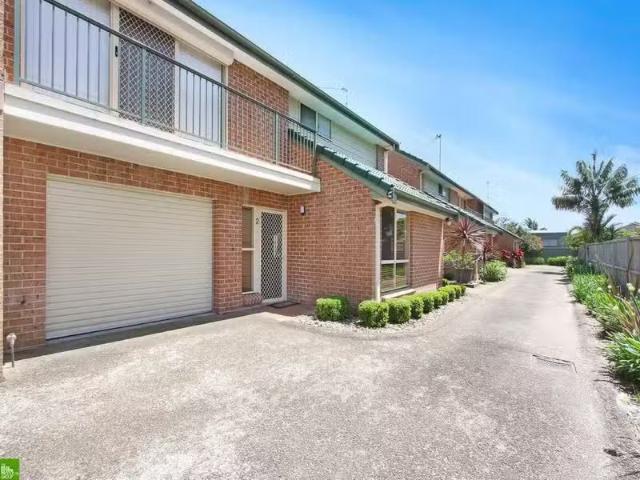 House for rent in Wollongong West, New South Wales