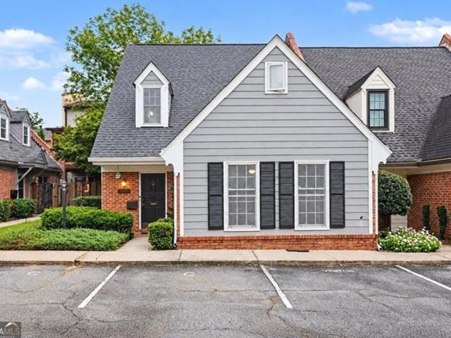 Townhouse for sale in Decatur, DeKalb County