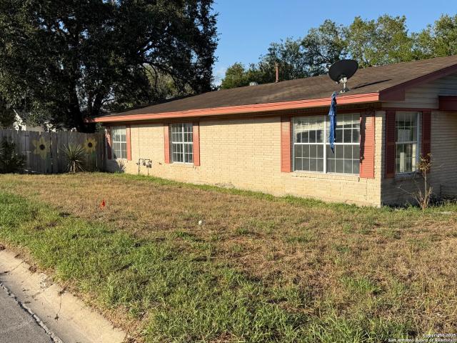 House for sale in Kenedy, Texas