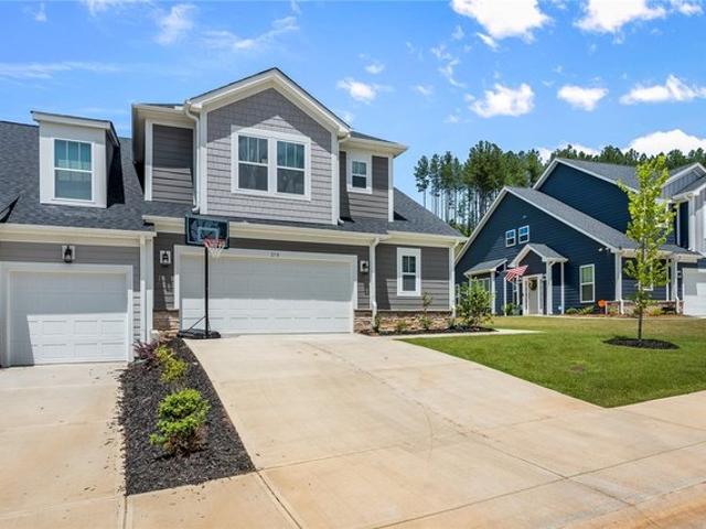 Townhouse for sale in Central, South Carolina