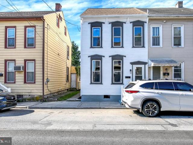 Townhouse for sale in Lebanon, Pennsylvania