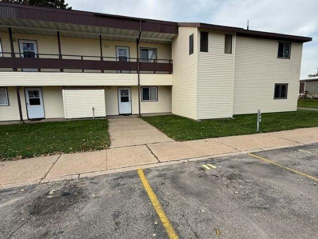 Apartment for rent in West Union, Fayette County