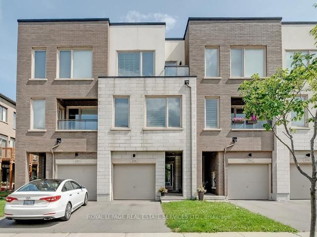 Townhouse for rent in Woburn, Ontario
