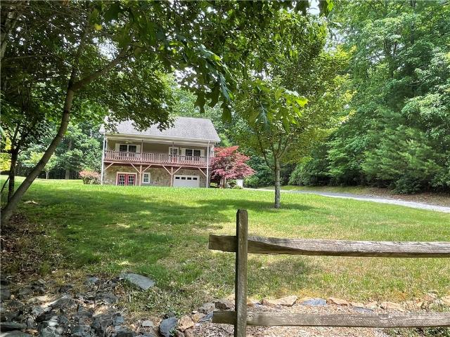 House for sale in West Jefferson, North Carolina