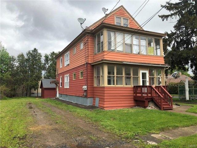 House for sale in Syracuse, New York