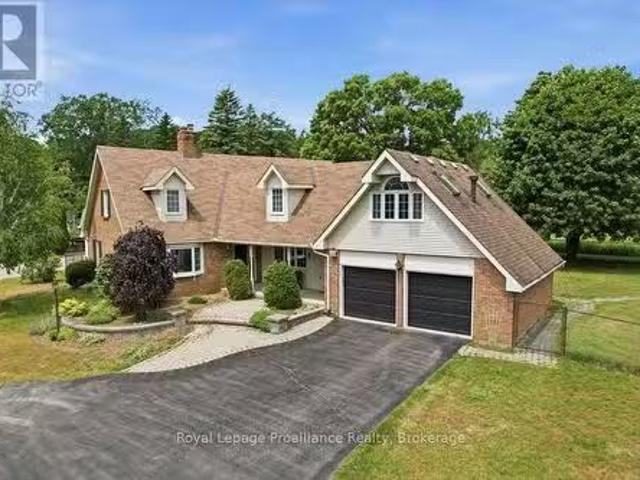 House for sale in Quinte West, Ontario