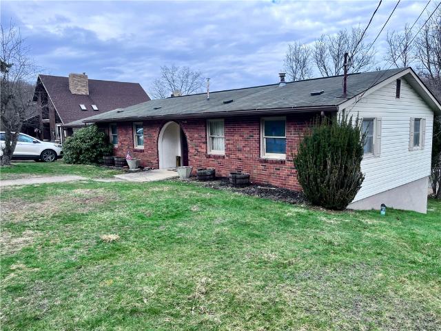 House for sale in Rural Valley, Pennsylvania