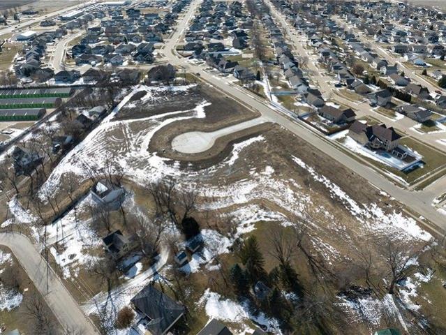 Land for sale in Linn, Iowa