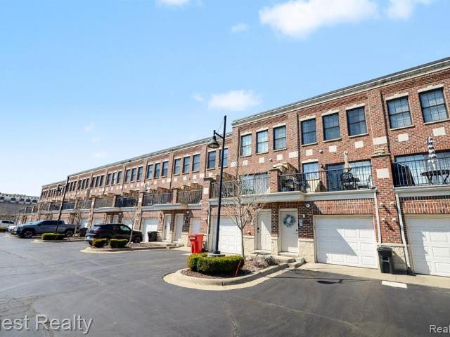 Condo for sale in Rochester, Michigan