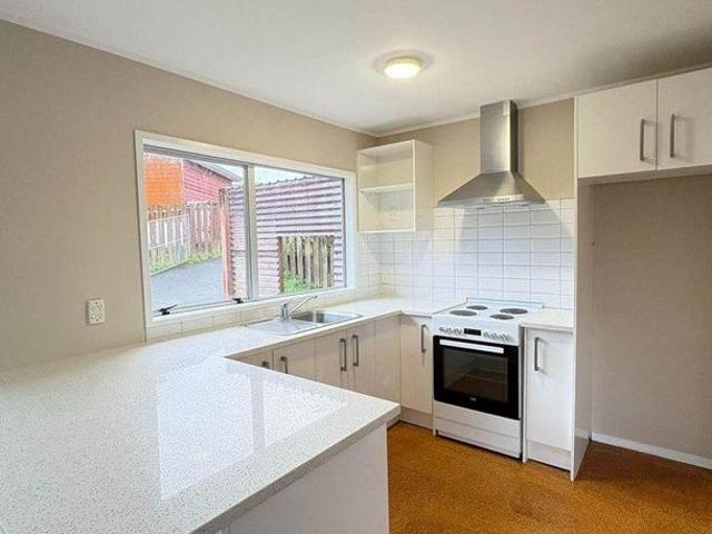 House for rent in Massey, Henderson-Massey