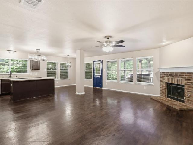 House for sale in Woodcreek, Fate
