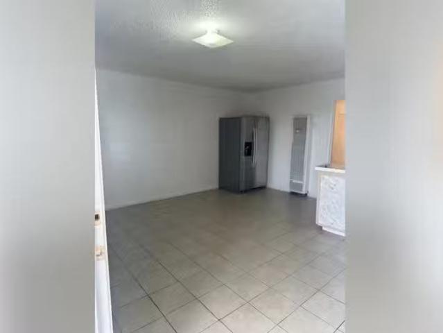 Condo for rent in Farmington