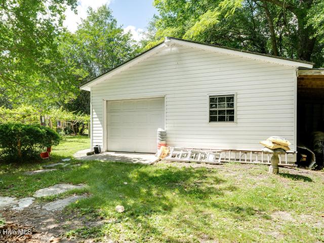 House for sale in Wallace, North Carolina